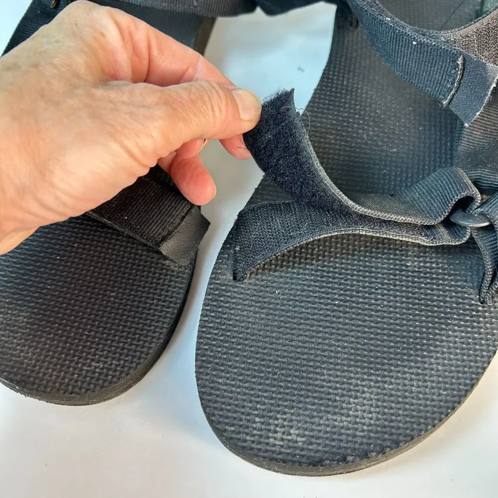 Teva Men's Black Original Universal Outdoor Water Hiking Active Sandal Size 11